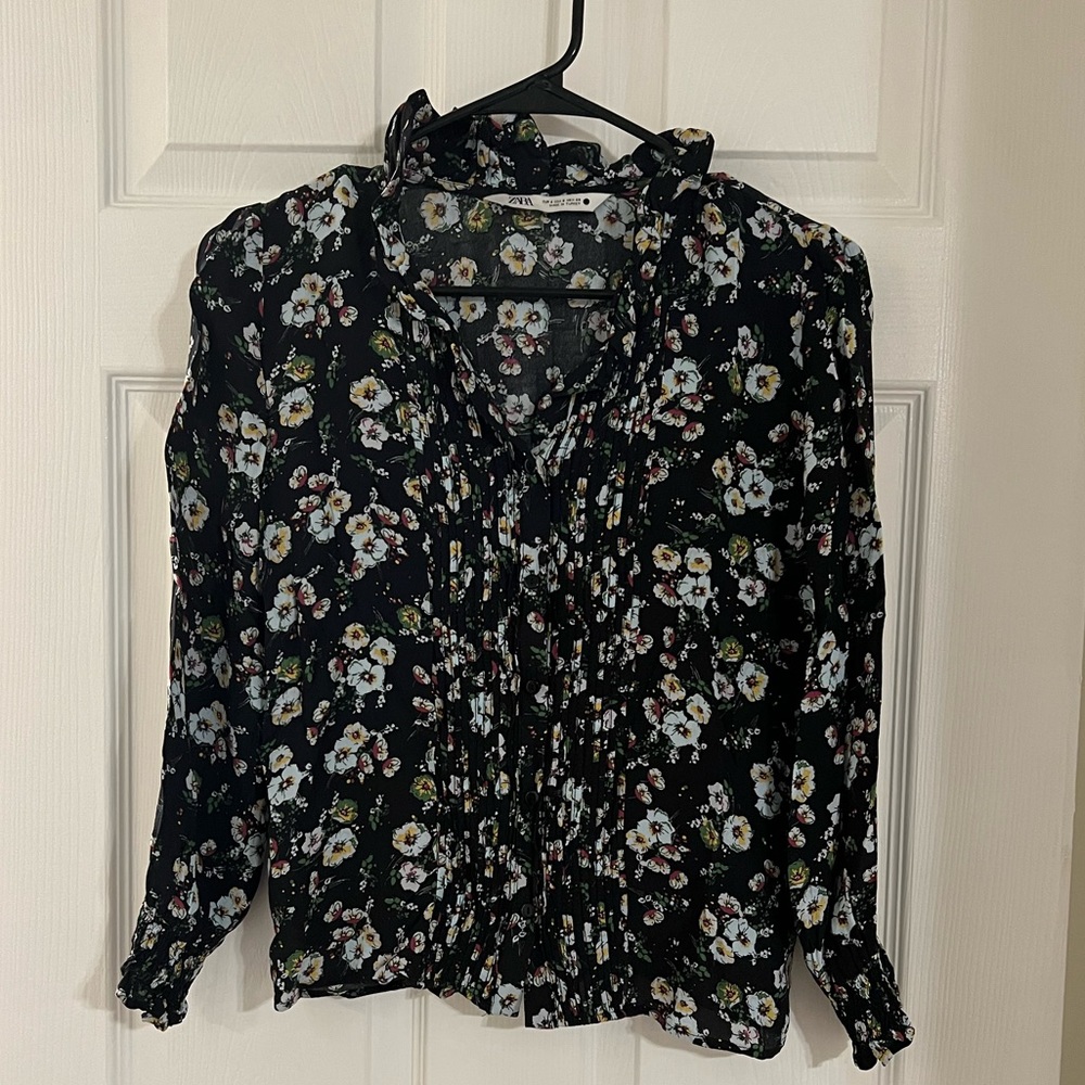 Zara Floral Button Up Top | S